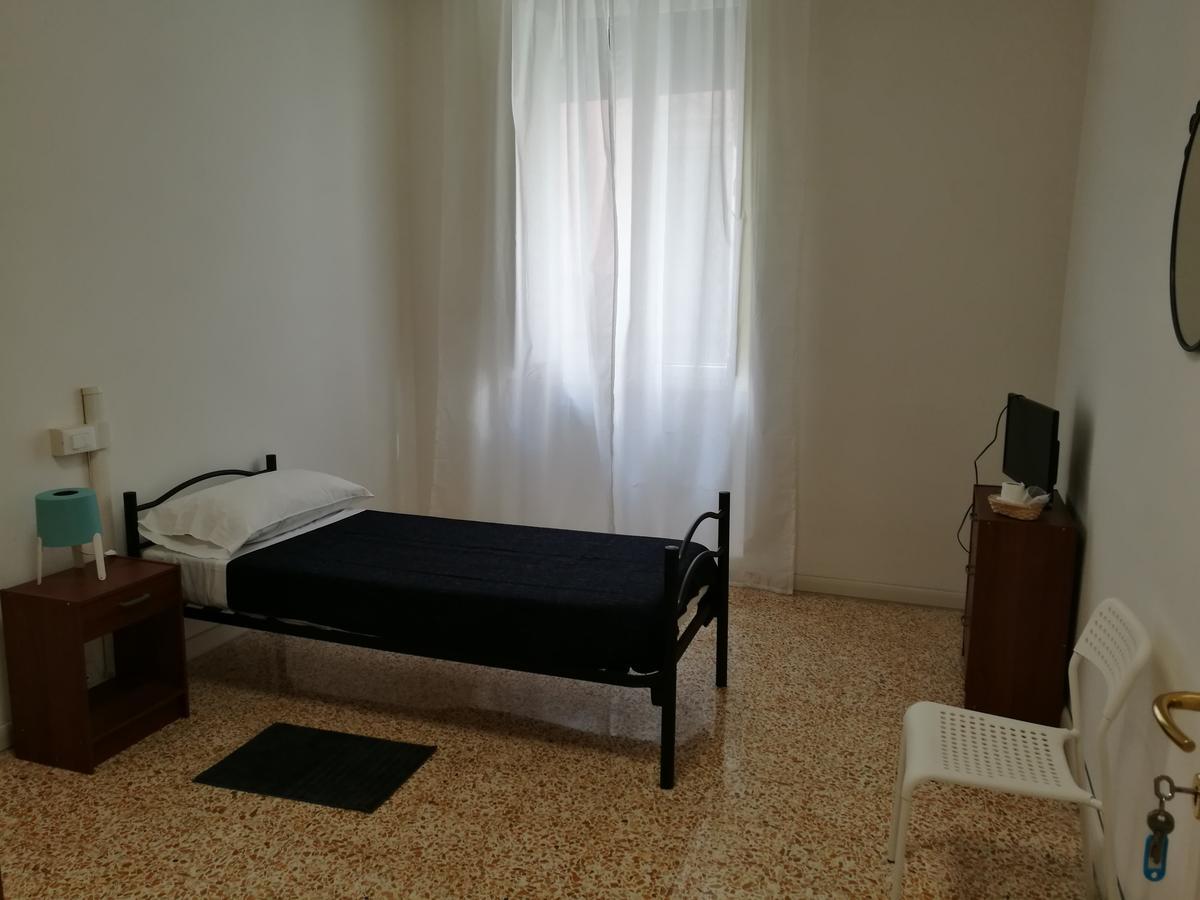 Leda B&B Livorno Kültér fotó